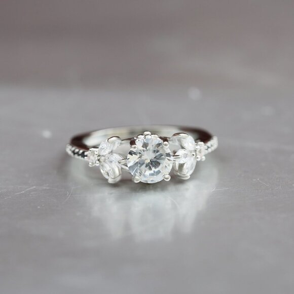 🍁 Dainty Diamond Flower Leaf Beautiful Carved Rings for Women, EVGG1531 - Picture 7 of 7